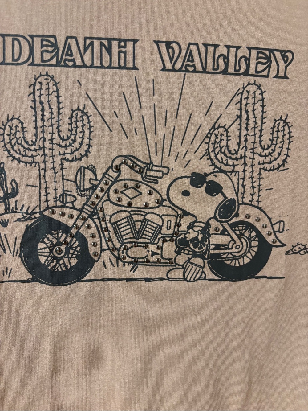 Peanuts Tan Snoopy 'Death Valley' Motorcycle Women’s Tee with Silver Studs S - Picture 3 of 7